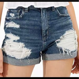 🖤🖤AE super high rise mom shorts.🖤🖤